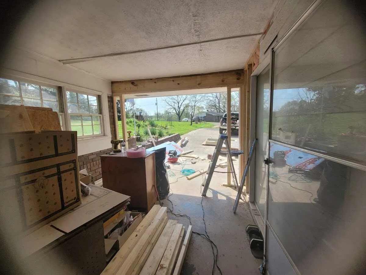 Air movers and dehumidifier for Water Mitigation Services in Windsor